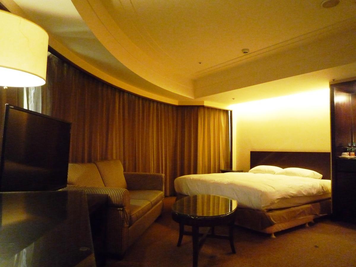 Nisus Hotel Taipeh Exterior foto